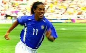 #R11 Ronaldinho
